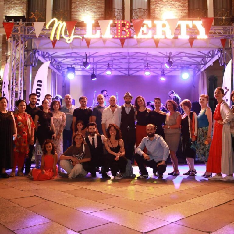 107414016_709019816329576_3259550558122610326_n-min