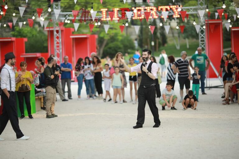 107461731_204680284192165_8883090593607192075_n-min