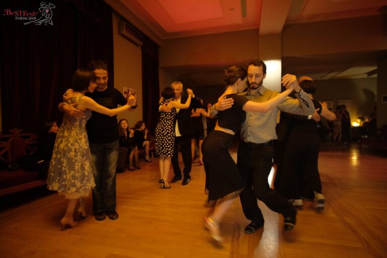 59921115_558324834694843_1708641937147297792_n